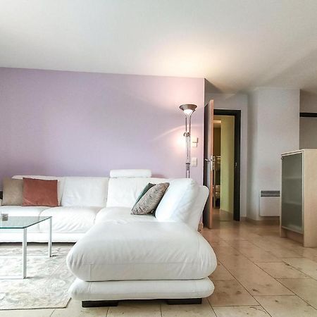 Nice Apartment In Bredene With Kitchen Exterior foto